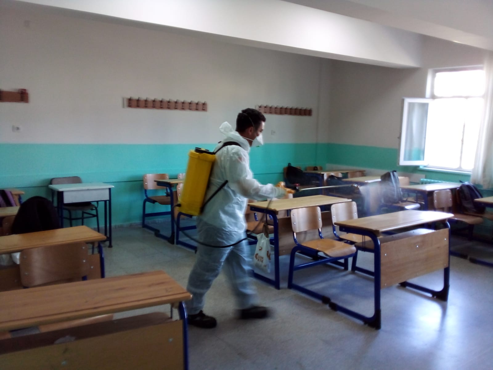  Kırıkkale'de okullarda dezenfekte çalış